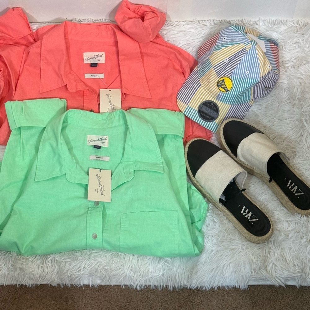 New Universal Thread Button Down Crop Top Pink/Gr… - image 1